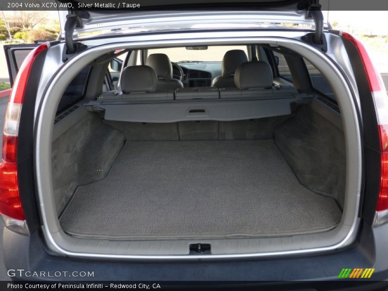 Silver Metallic / Taupe 2004 Volvo XC70 AWD
