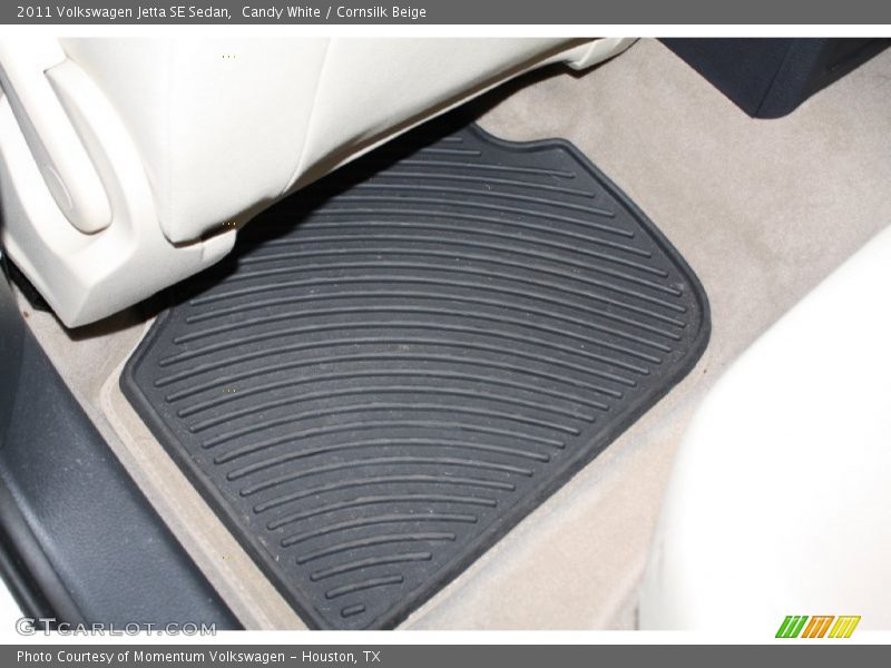 Candy White / Cornsilk Beige 2011 Volkswagen Jetta SE Sedan