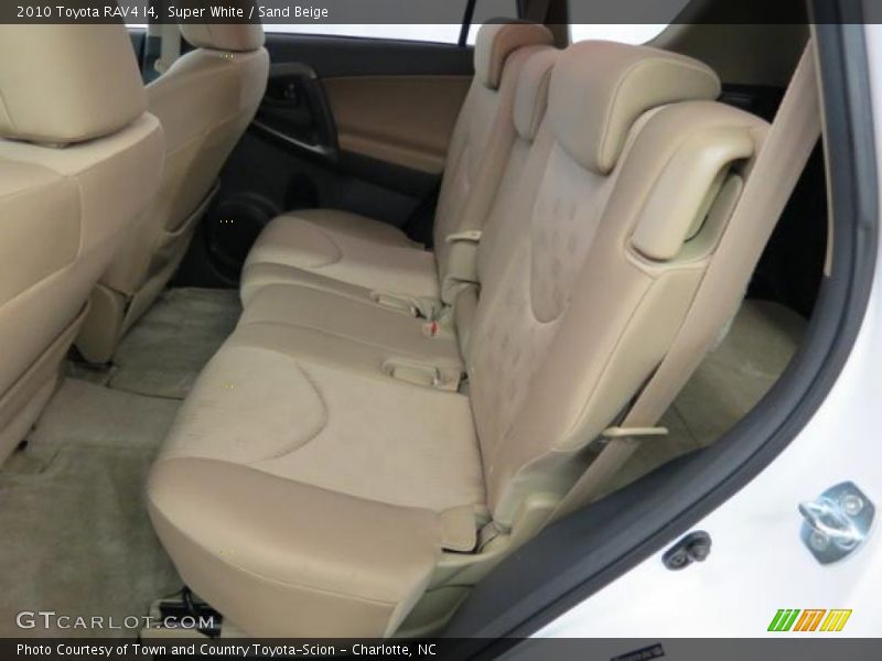 Super White / Sand Beige 2010 Toyota RAV4 I4