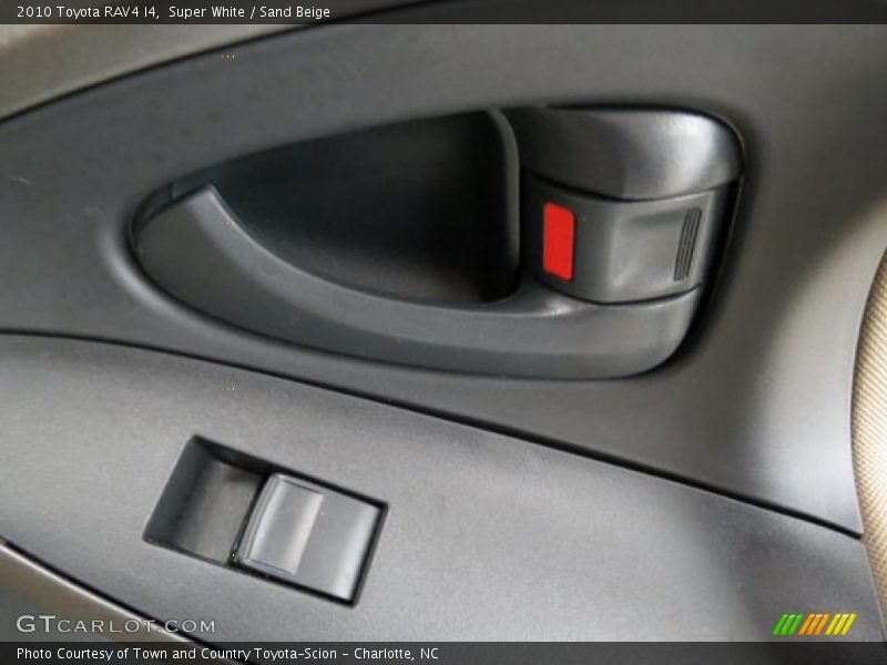 Super White / Sand Beige 2010 Toyota RAV4 I4