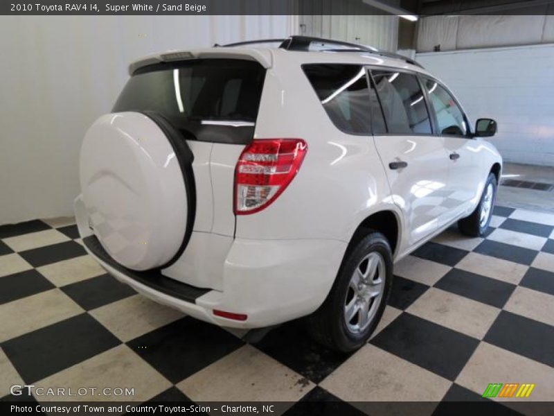 Super White / Sand Beige 2010 Toyota RAV4 I4