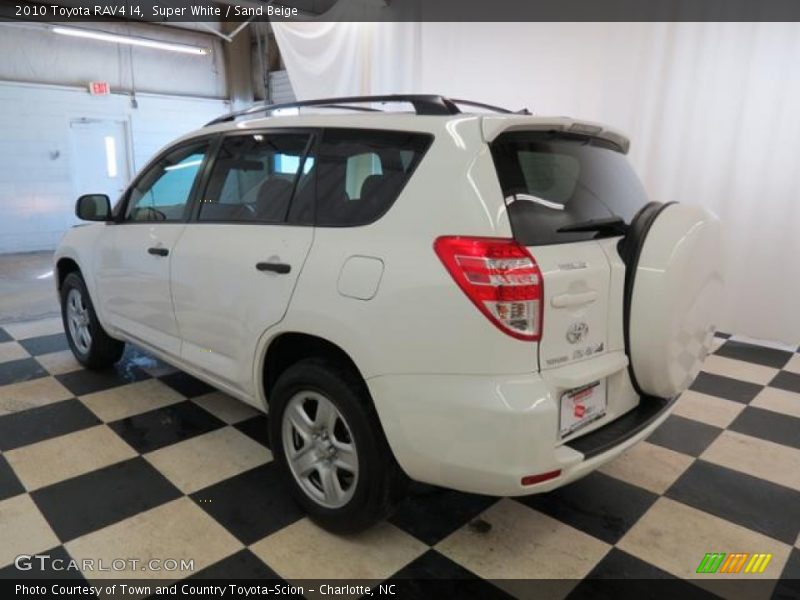 Super White / Sand Beige 2010 Toyota RAV4 I4