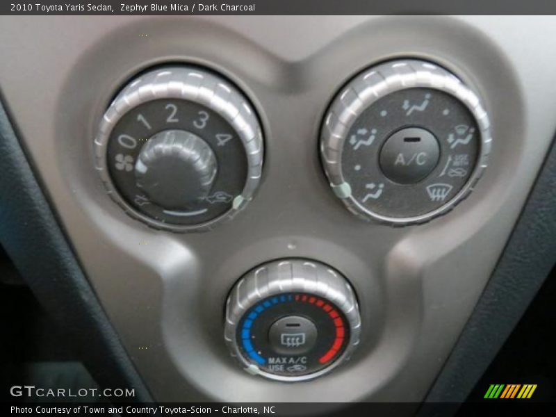 Zephyr Blue Mica / Dark Charcoal 2010 Toyota Yaris Sedan