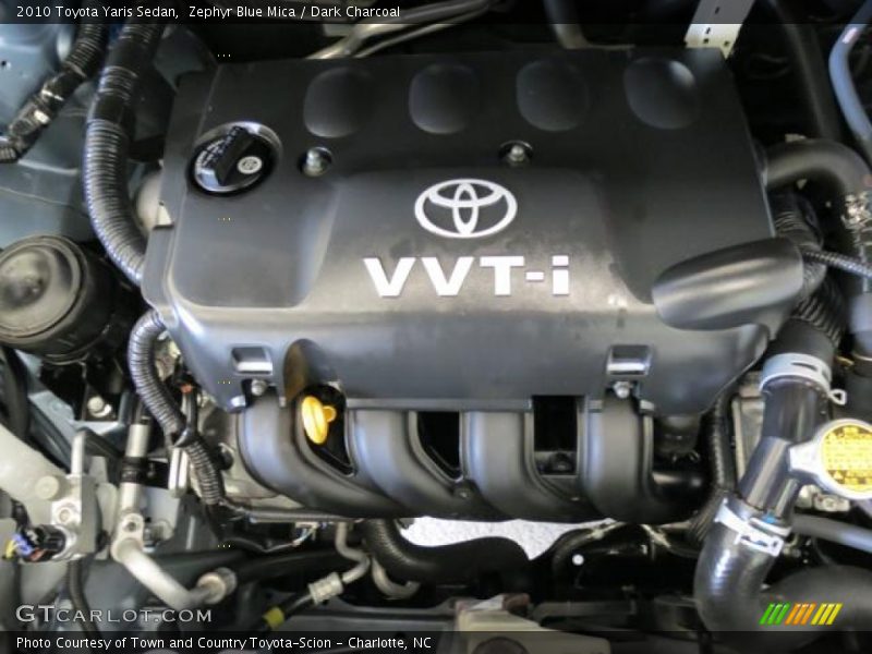 Zephyr Blue Mica / Dark Charcoal 2010 Toyota Yaris Sedan