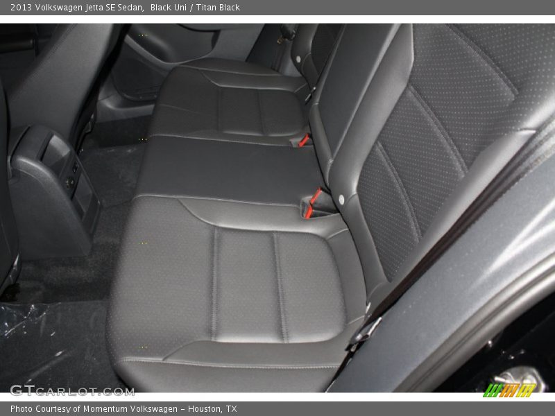 Black Uni / Titan Black 2013 Volkswagen Jetta SE Sedan