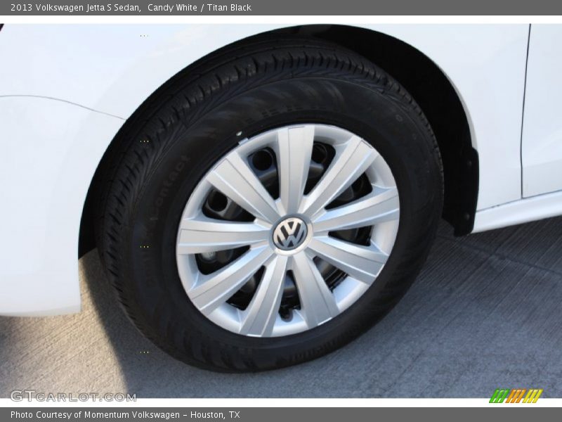 Candy White / Titan Black 2013 Volkswagen Jetta S Sedan