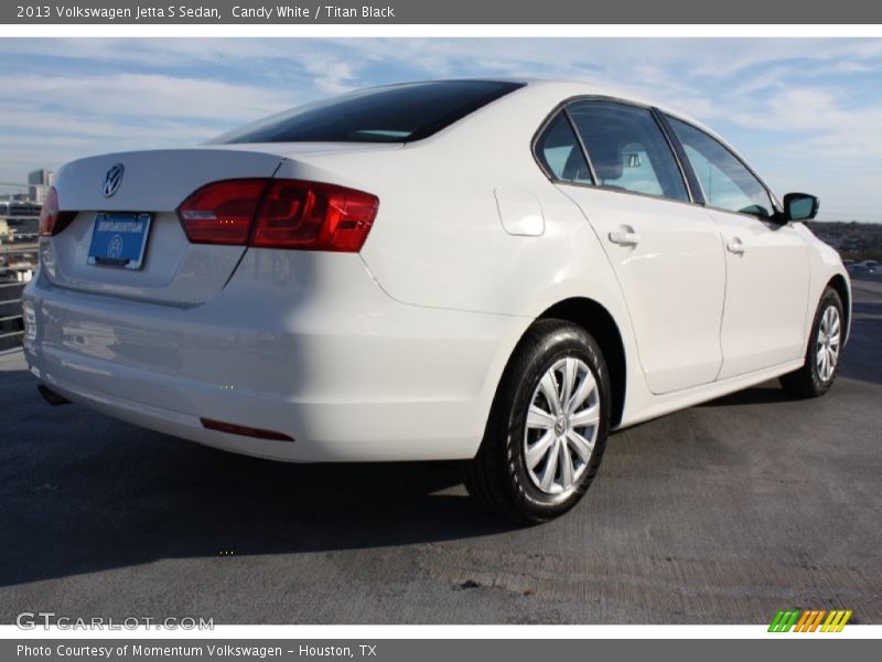 Candy White / Titan Black 2013 Volkswagen Jetta S Sedan