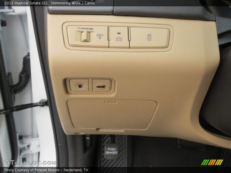 Shimmering White / Camel 2013 Hyundai Sonata GLS