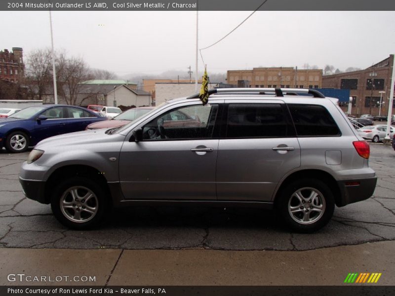 Cool Silver Metallic / Charcoal 2004 Mitsubishi Outlander LS AWD