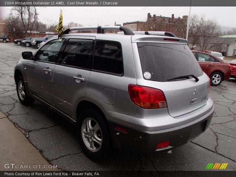Cool Silver Metallic / Charcoal 2004 Mitsubishi Outlander LS AWD