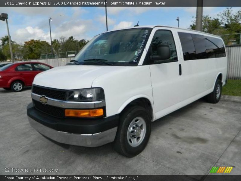 Summit White / Medium Pewter 2011 Chevrolet Express LT 3500 Extended Passenger Van