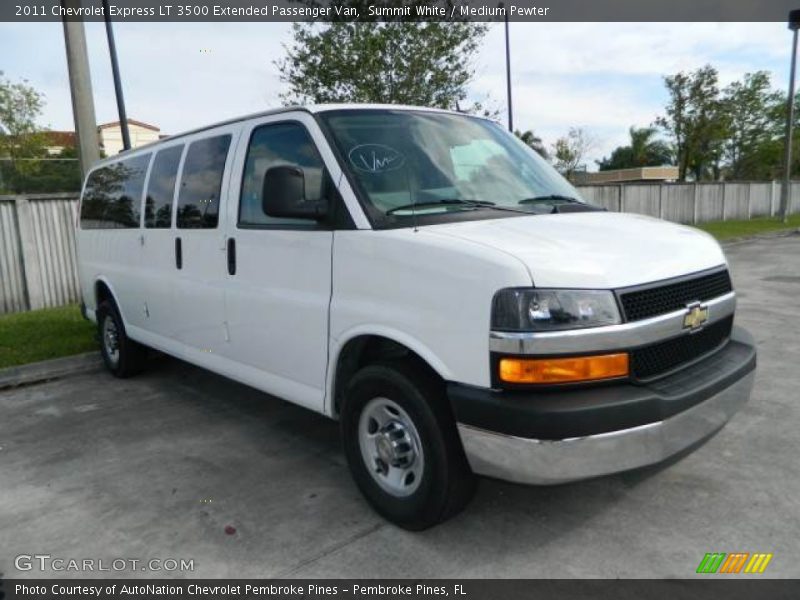 Summit White / Medium Pewter 2011 Chevrolet Express LT 3500 Extended Passenger Van