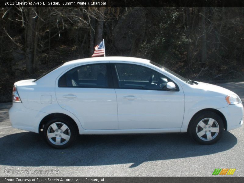 Summit White / Charcoal 2011 Chevrolet Aveo LT Sedan