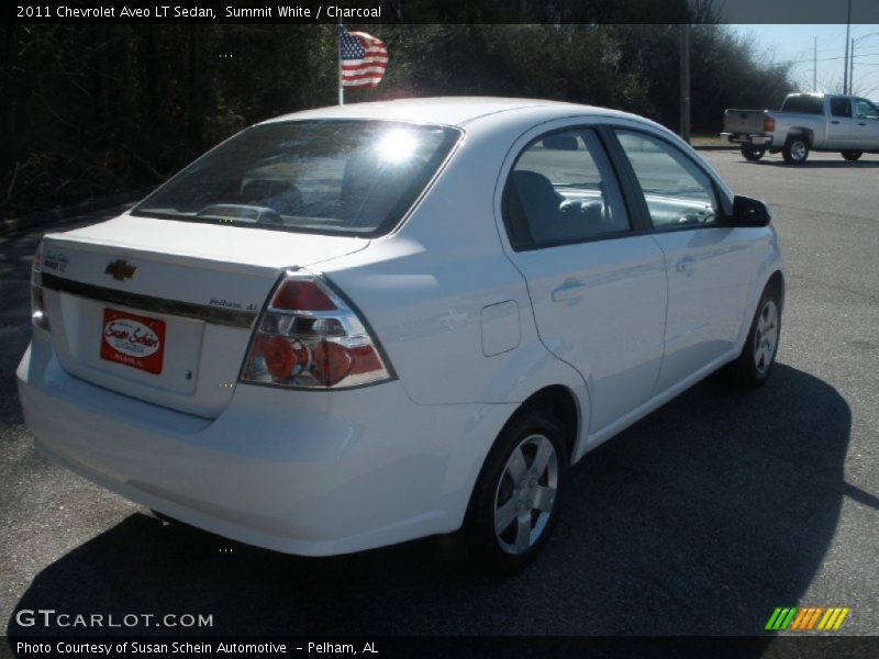 Summit White / Charcoal 2011 Chevrolet Aveo LT Sedan