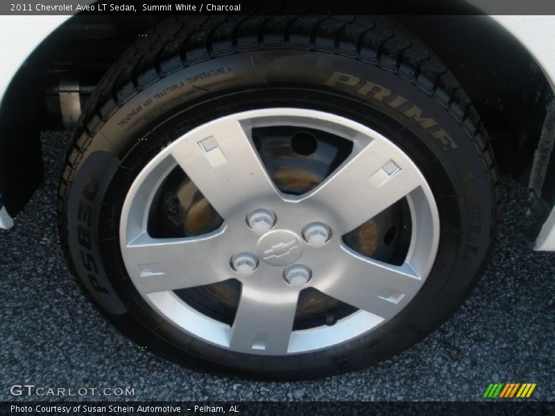 Summit White / Charcoal 2011 Chevrolet Aveo LT Sedan