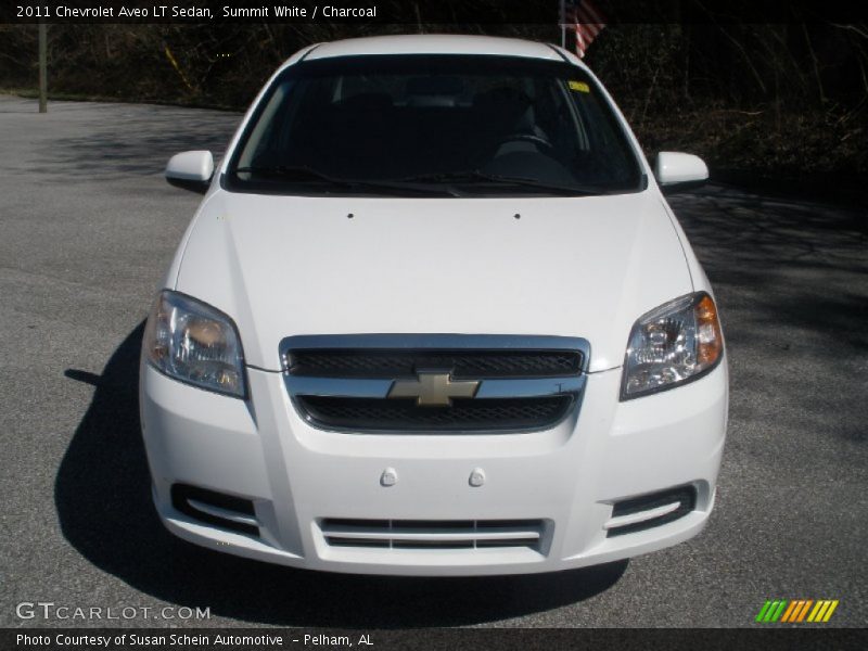 Summit White / Charcoal 2011 Chevrolet Aveo LT Sedan