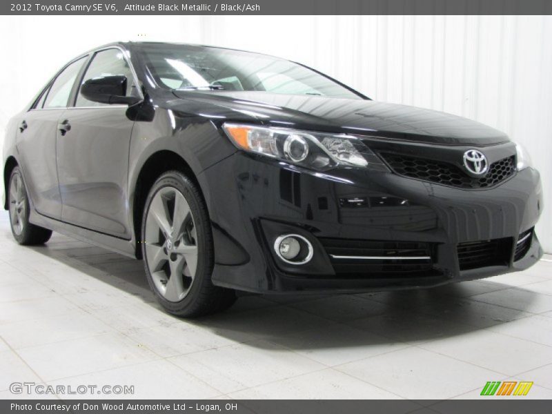 Attitude Black Metallic / Black/Ash 2012 Toyota Camry SE V6