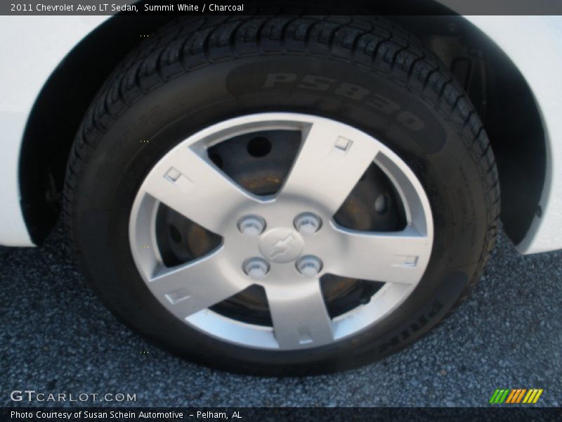 Summit White / Charcoal 2011 Chevrolet Aveo LT Sedan
