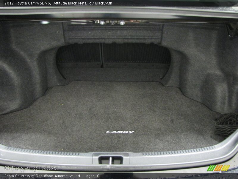 Attitude Black Metallic / Black/Ash 2012 Toyota Camry SE V6