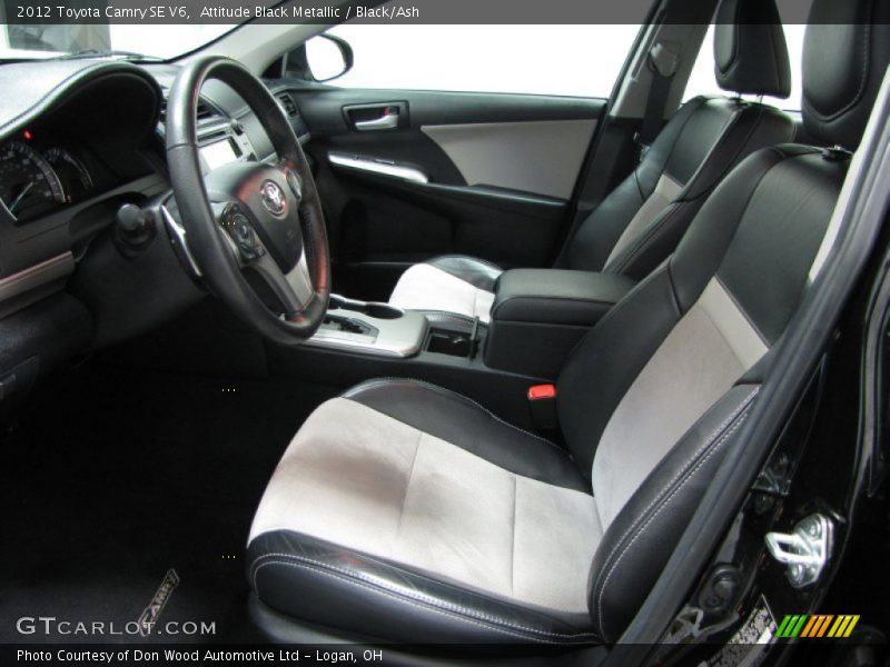 Attitude Black Metallic / Black/Ash 2012 Toyota Camry SE V6