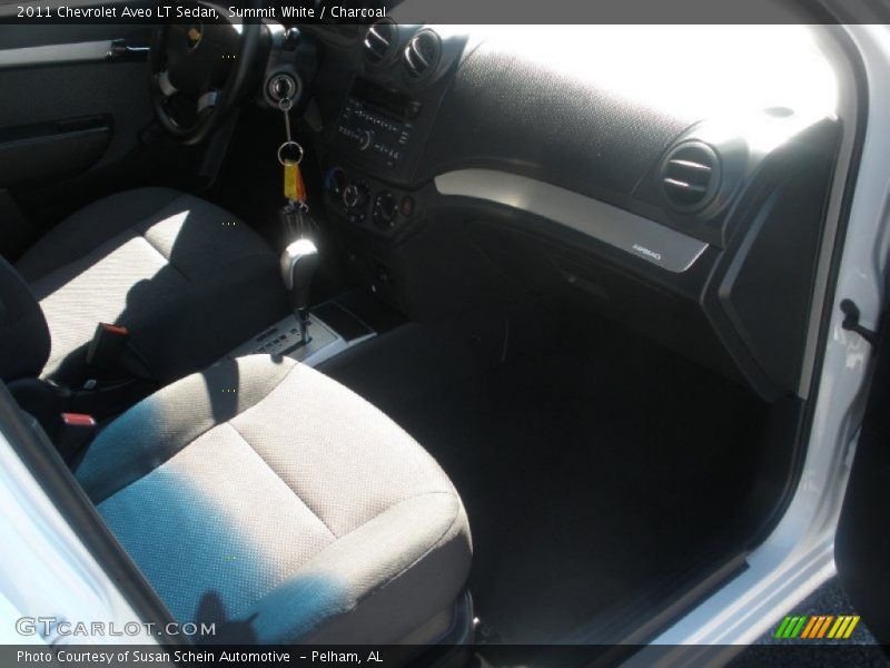 Summit White / Charcoal 2011 Chevrolet Aveo LT Sedan