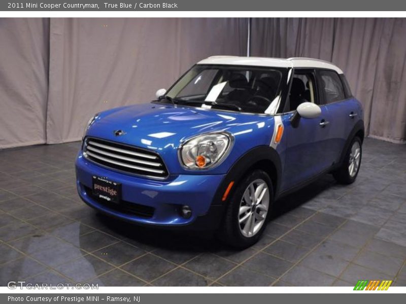 True Blue / Carbon Black 2011 Mini Cooper Countryman