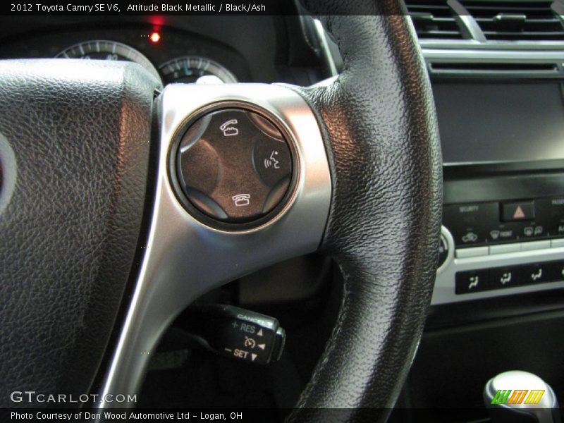Attitude Black Metallic / Black/Ash 2012 Toyota Camry SE V6