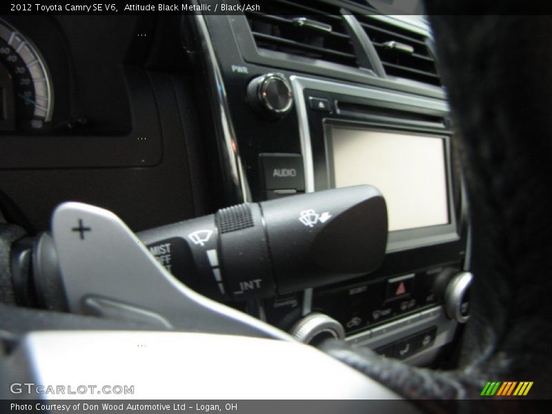 Attitude Black Metallic / Black/Ash 2012 Toyota Camry SE V6