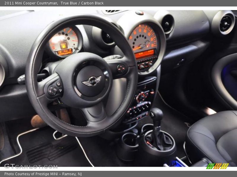 True Blue / Carbon Black 2011 Mini Cooper Countryman
