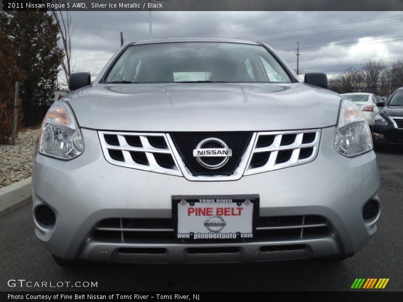 Silver Ice Metallic / Black 2011 Nissan Rogue S AWD