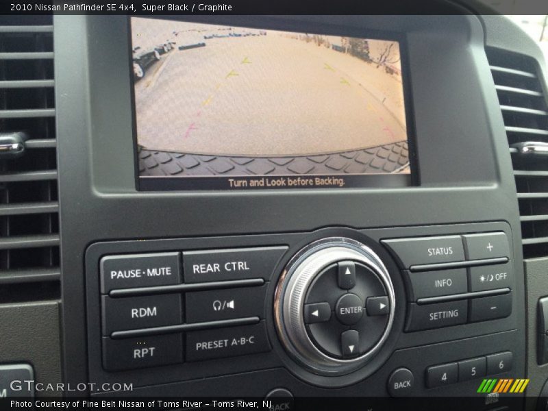 Super Black / Graphite 2010 Nissan Pathfinder SE 4x4