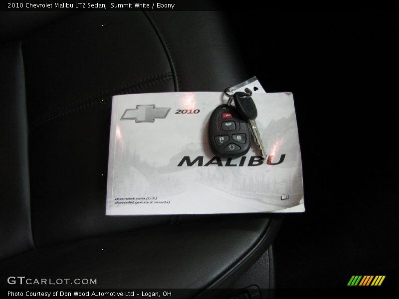Summit White / Ebony 2010 Chevrolet Malibu LTZ Sedan