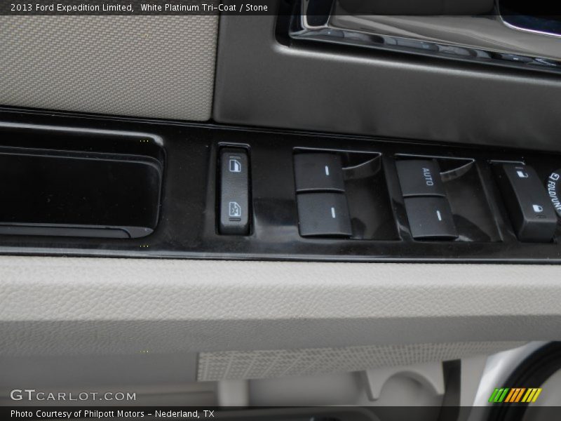 White Platinum Tri-Coat / Stone 2013 Ford Expedition Limited