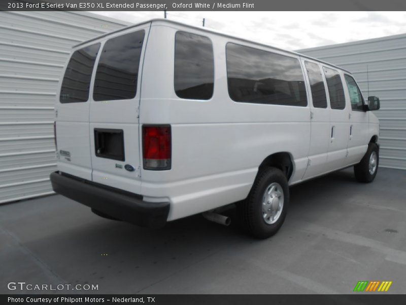  2013 E Series Van E350 XL Extended Passenger Oxford White