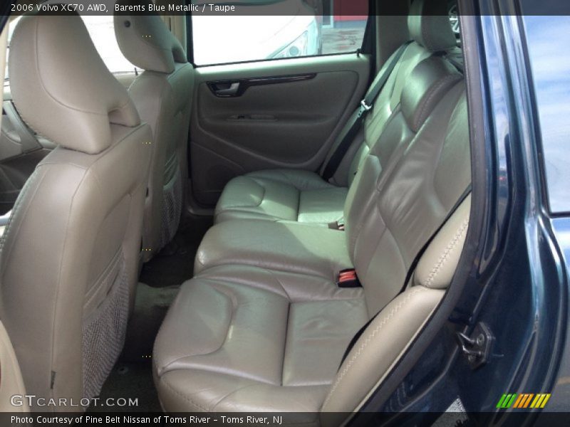 Rear Seat of 2006 XC70 AWD