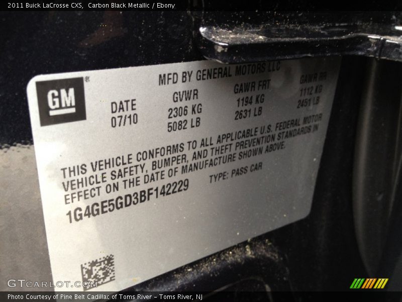 Carbon Black Metallic / Ebony 2011 Buick LaCrosse CXS