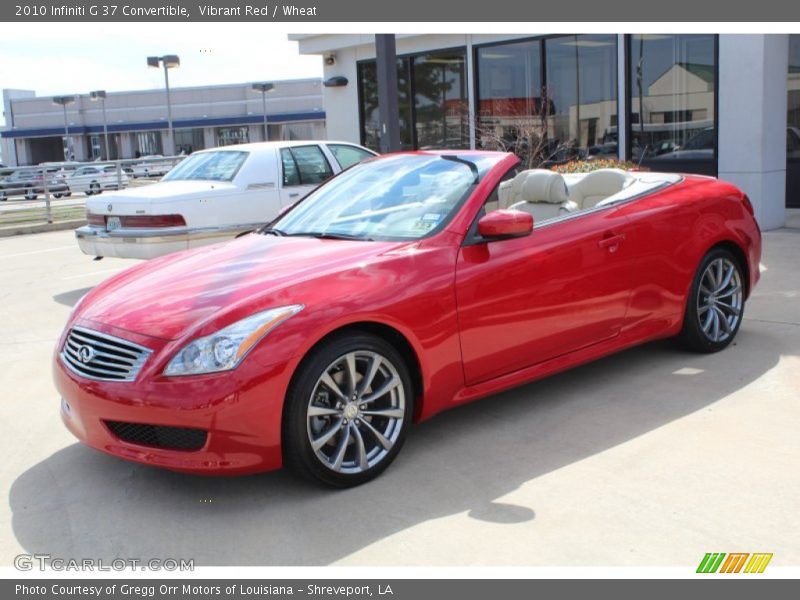 Front 3/4 View of 2010 G 37 Convertible