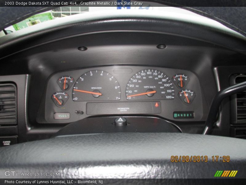 Graphite Metallic / Dark Slate Gray 2003 Dodge Dakota SXT Quad Cab 4x4