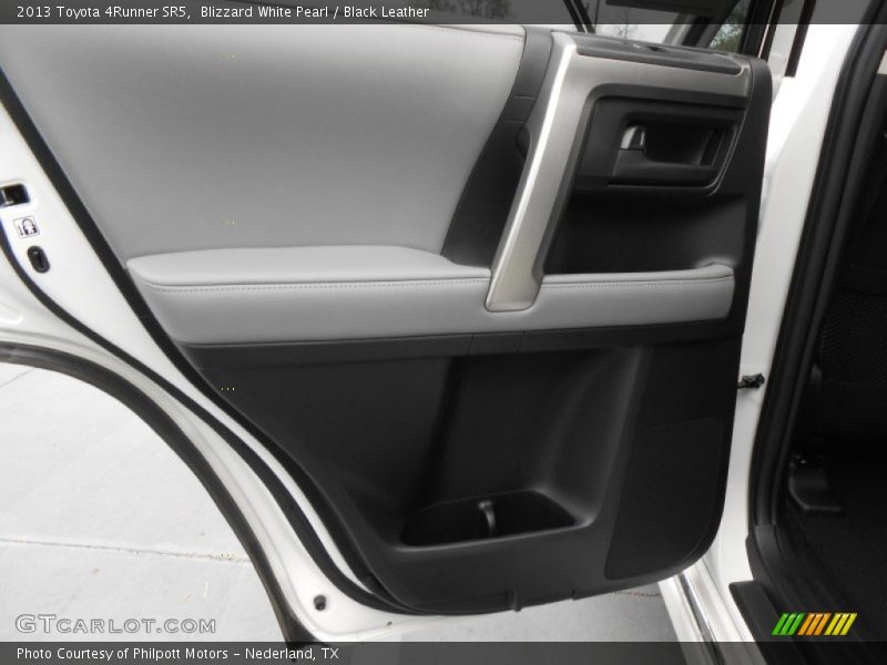 Blizzard White Pearl / Black Leather 2013 Toyota 4Runner SR5