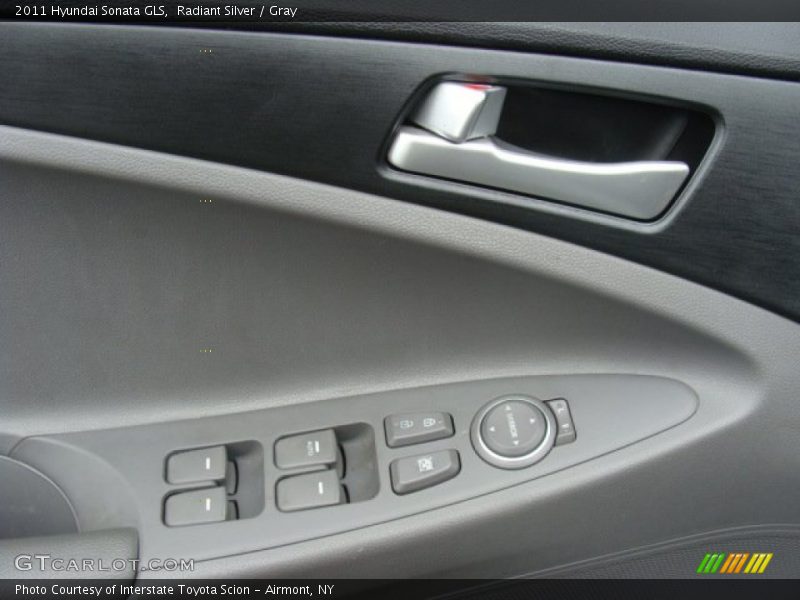 Radiant Silver / Gray 2011 Hyundai Sonata GLS