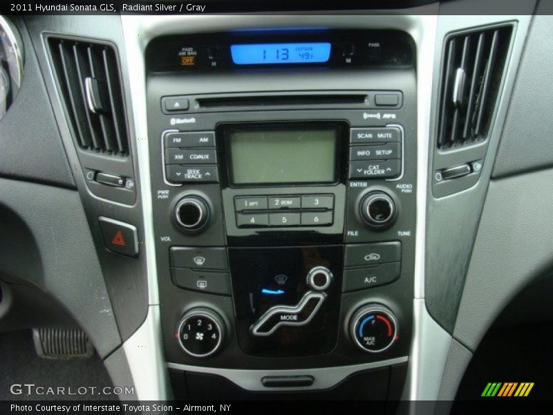 Radiant Silver / Gray 2011 Hyundai Sonata GLS