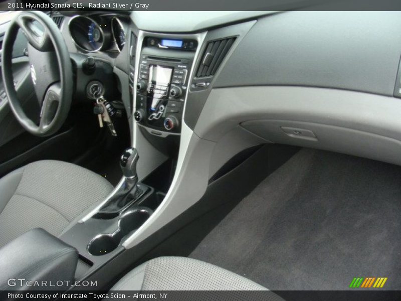 Radiant Silver / Gray 2011 Hyundai Sonata GLS