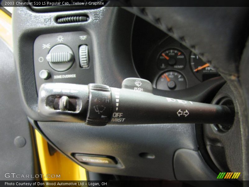 Controls of 2003 S10 LS Regular Cab