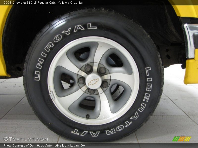 Yellow / Graphite 2003 Chevrolet S10 LS Regular Cab