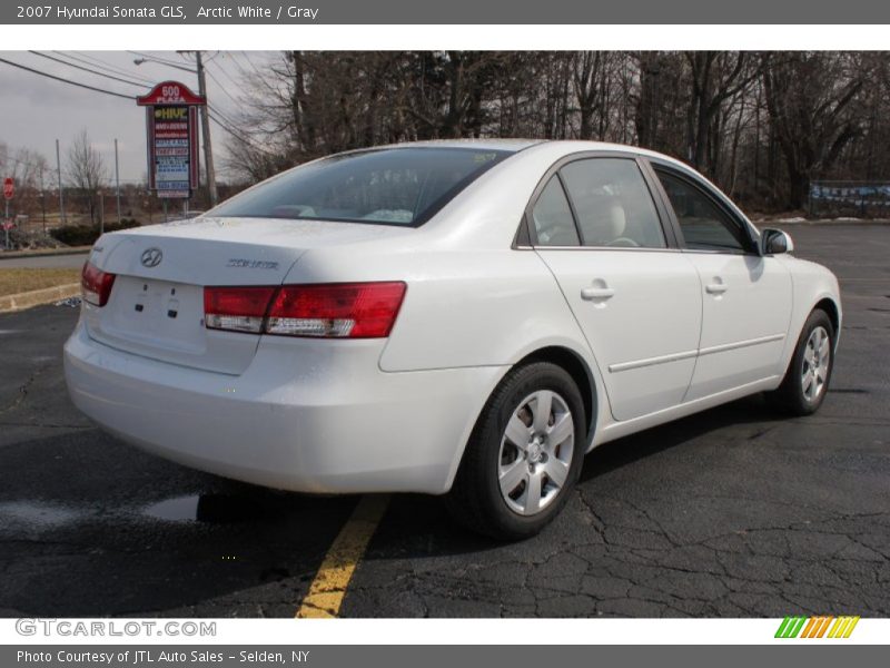 Arctic White / Gray 2007 Hyundai Sonata GLS