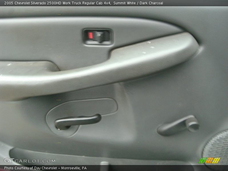 Summit White / Dark Charcoal 2005 Chevrolet Silverado 2500HD Work Truck Regular Cab 4x4