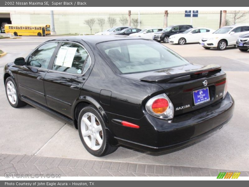 Super Black / Black 2002 Nissan Maxima SE