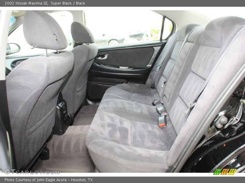 Super Black / Black 2002 Nissan Maxima SE