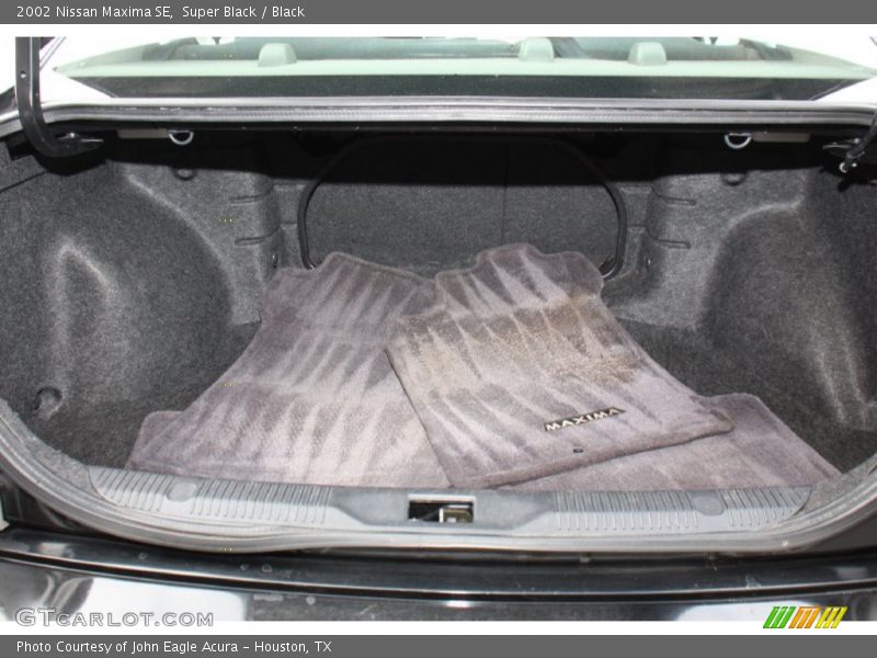 Super Black / Black 2002 Nissan Maxima SE