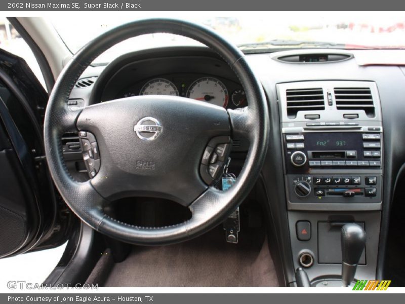 Super Black / Black 2002 Nissan Maxima SE